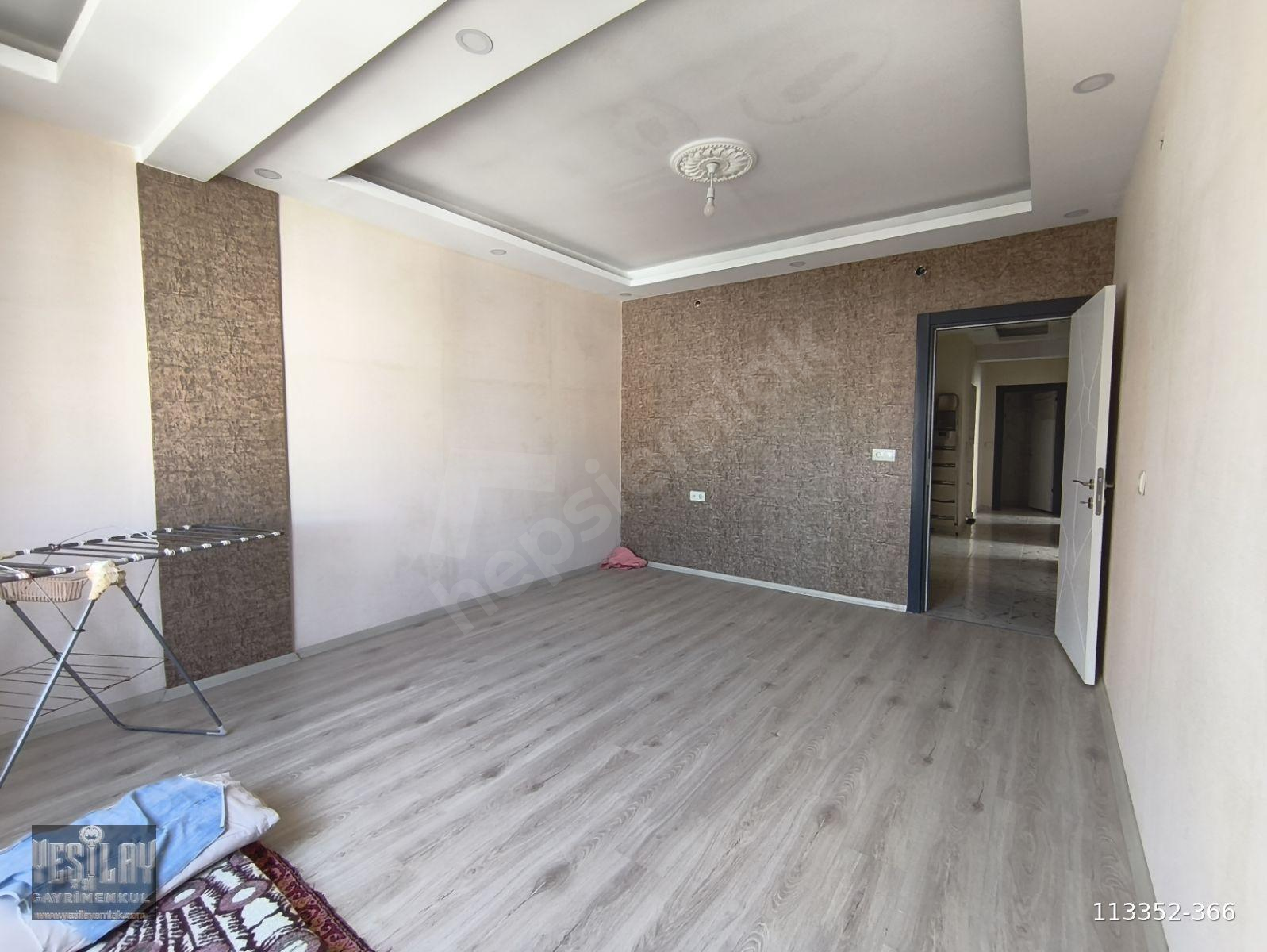 SEYRANTEPE DE SEDAT SAĞIR OKULU YANINDA 2+1 SON KAT SATILIK DAİR
