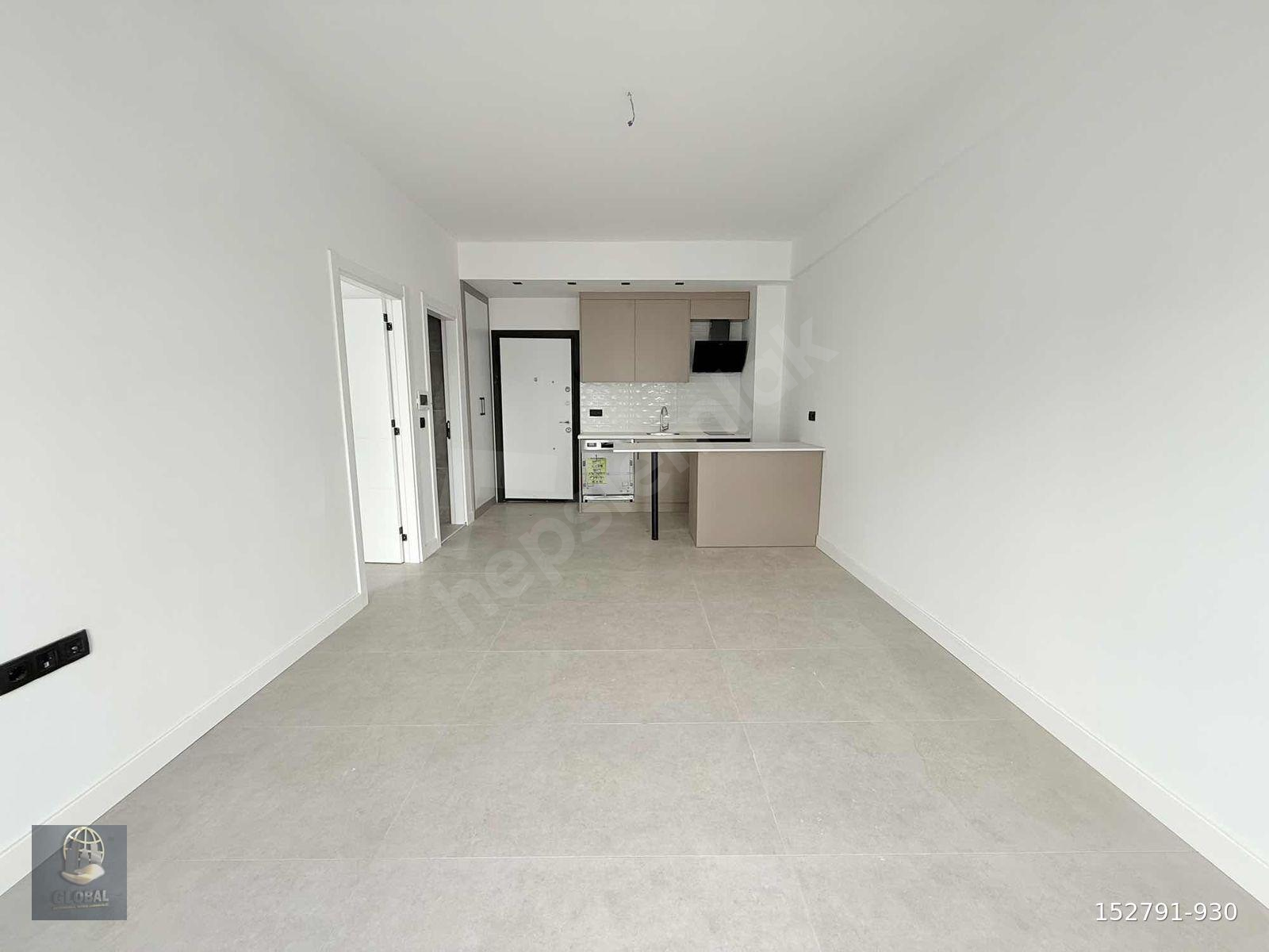 AVMLER BÖLGESİ ACİL SATILIK 1+1 ARAKAT GÜNEY CEPHE İSKANLI