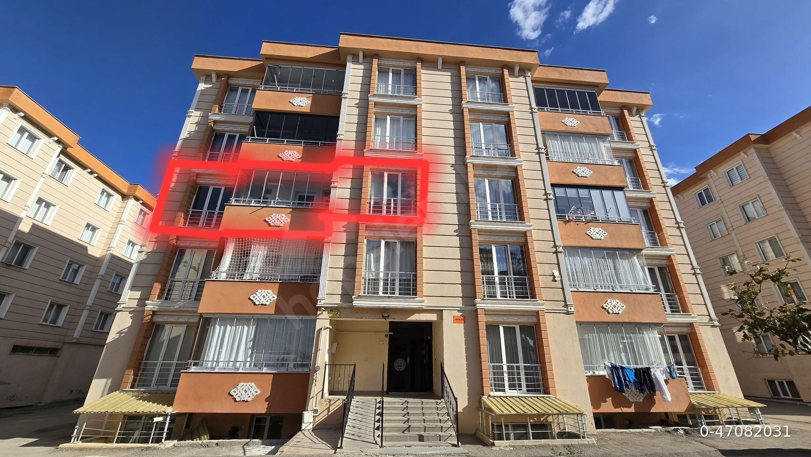 SAHİBİNDEN HARİKA LOKASYONDA TERTEMİZ ARA KAT DAİRE