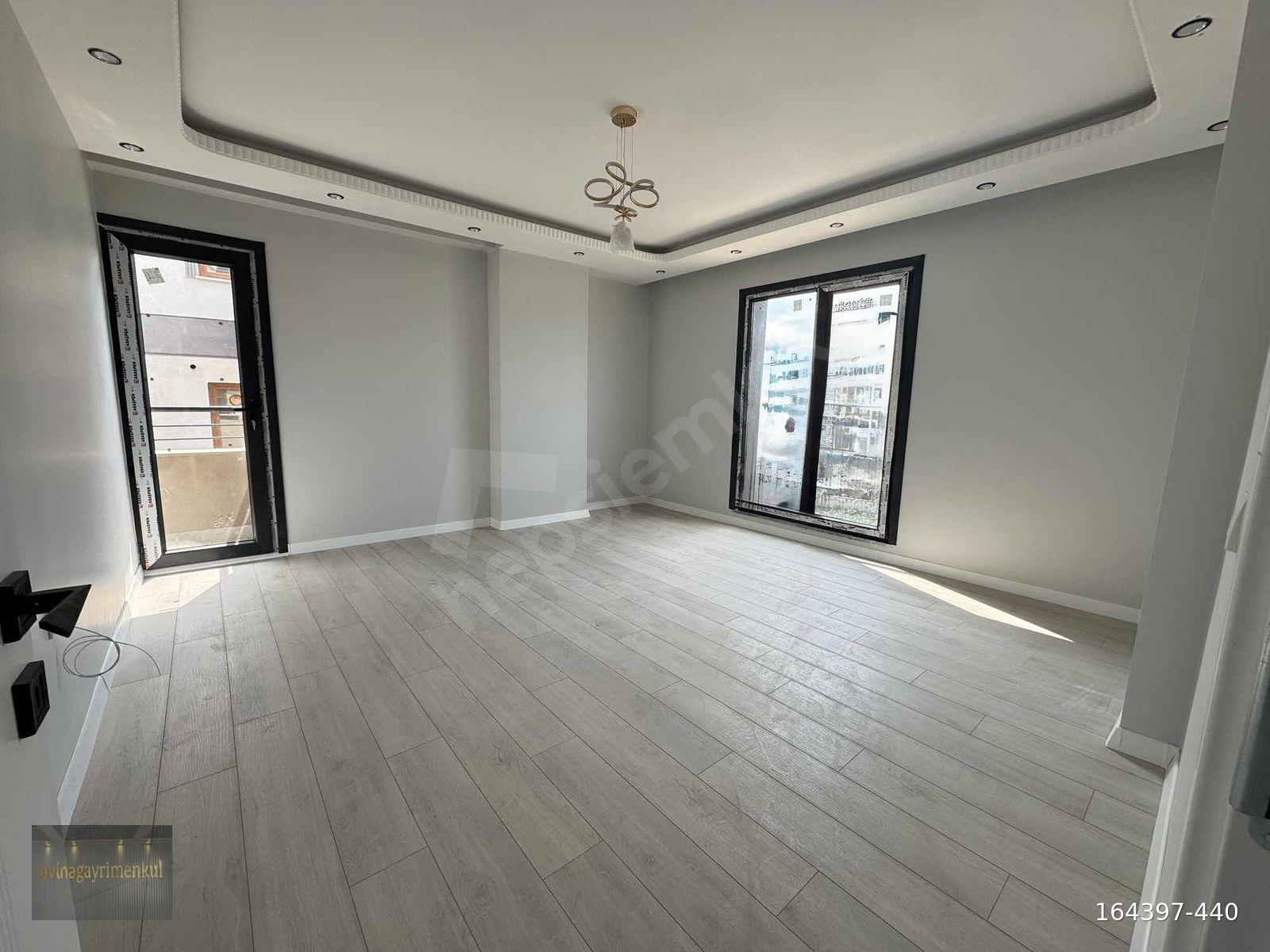 SIRASÖĞÜTLER MAH. MARMARAYA YAKIN FERAH 4+1 175 m2 DUBLEKS DAİRE