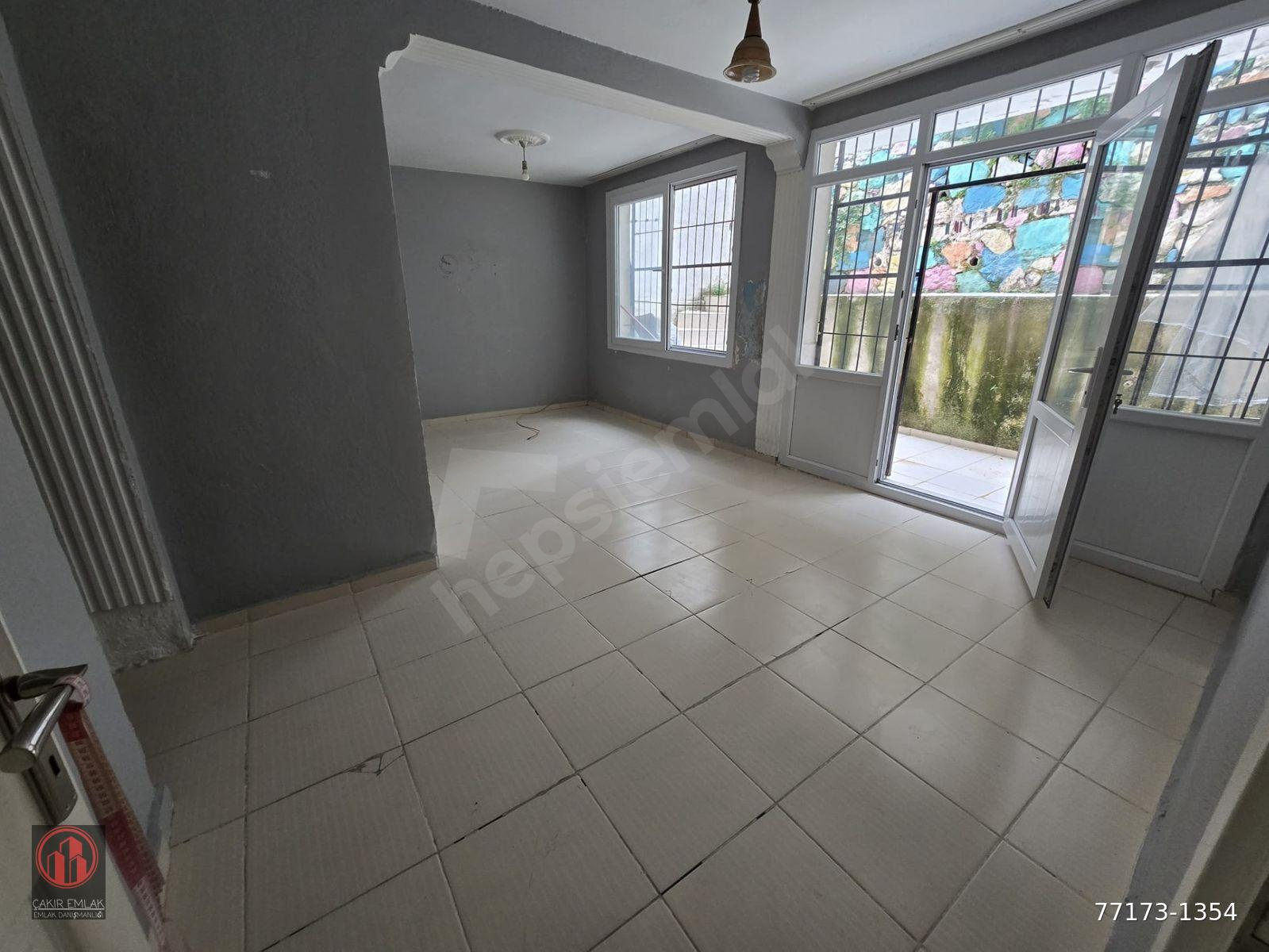 BALÇOVA EĞİTİM MAHALLESİNDE KİRALIK 2+1 DAİRE