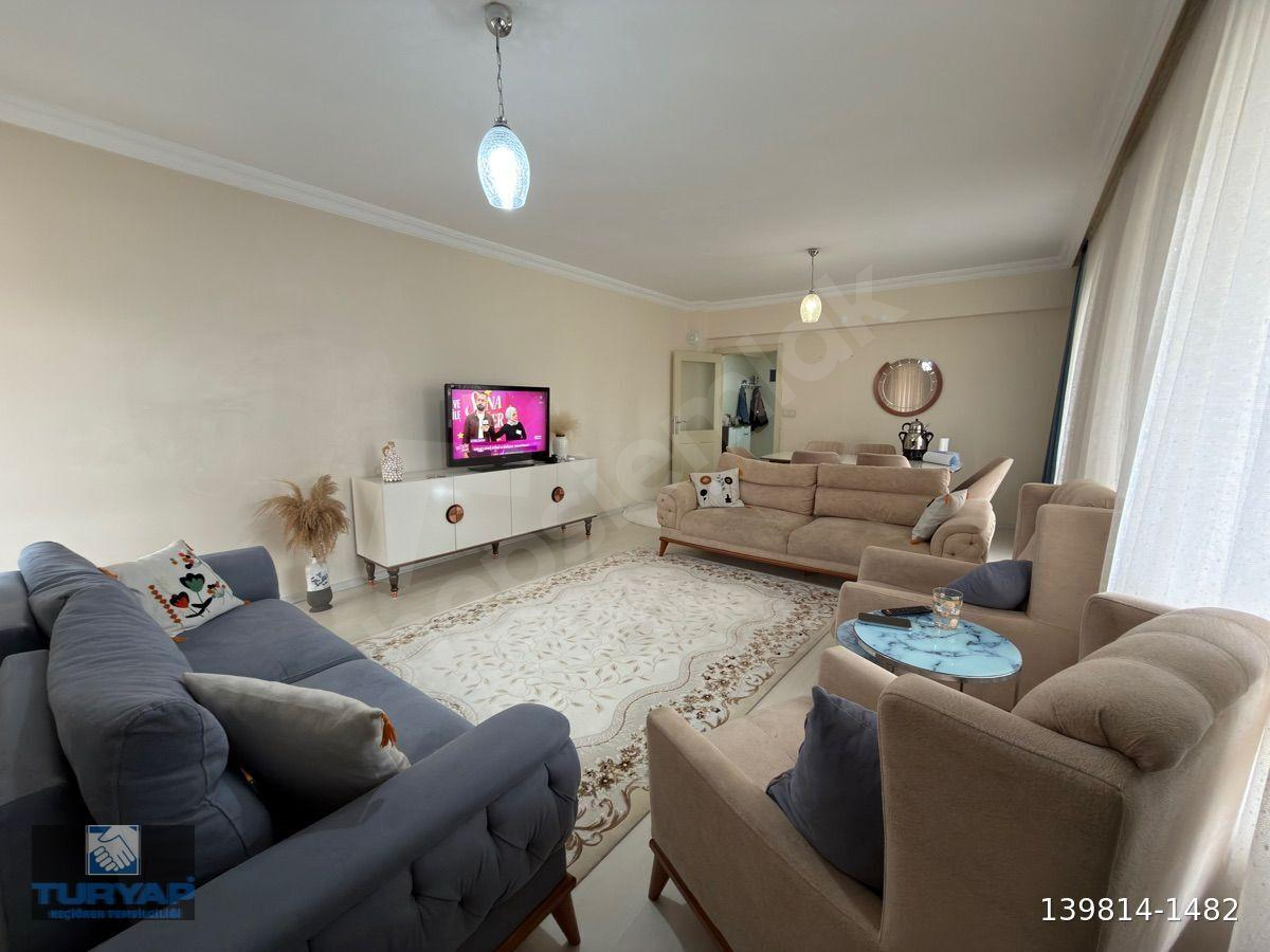 ÇAKIRLAR MAH 3+1 150M² TERAS KULLANIM ALANINA SAHİP 3 BALKONLU YAPILI SİTE DAİRESİ