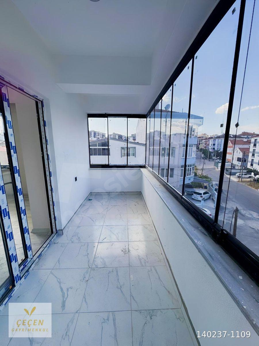 ÇEÇEN'DEN CEMAL GÜRSEL BULVARINDA 2+1 GENİŞ BALKONLU SIFIR DAİRE