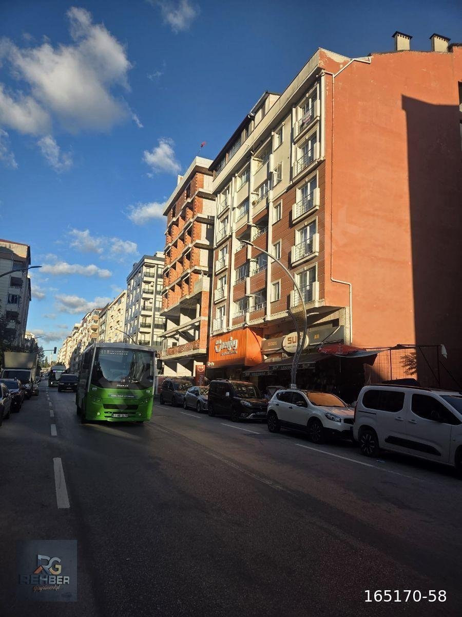 GEBZE YENİ BAĞDAT CADESİNDE 3+1 SATILIK DAİRE