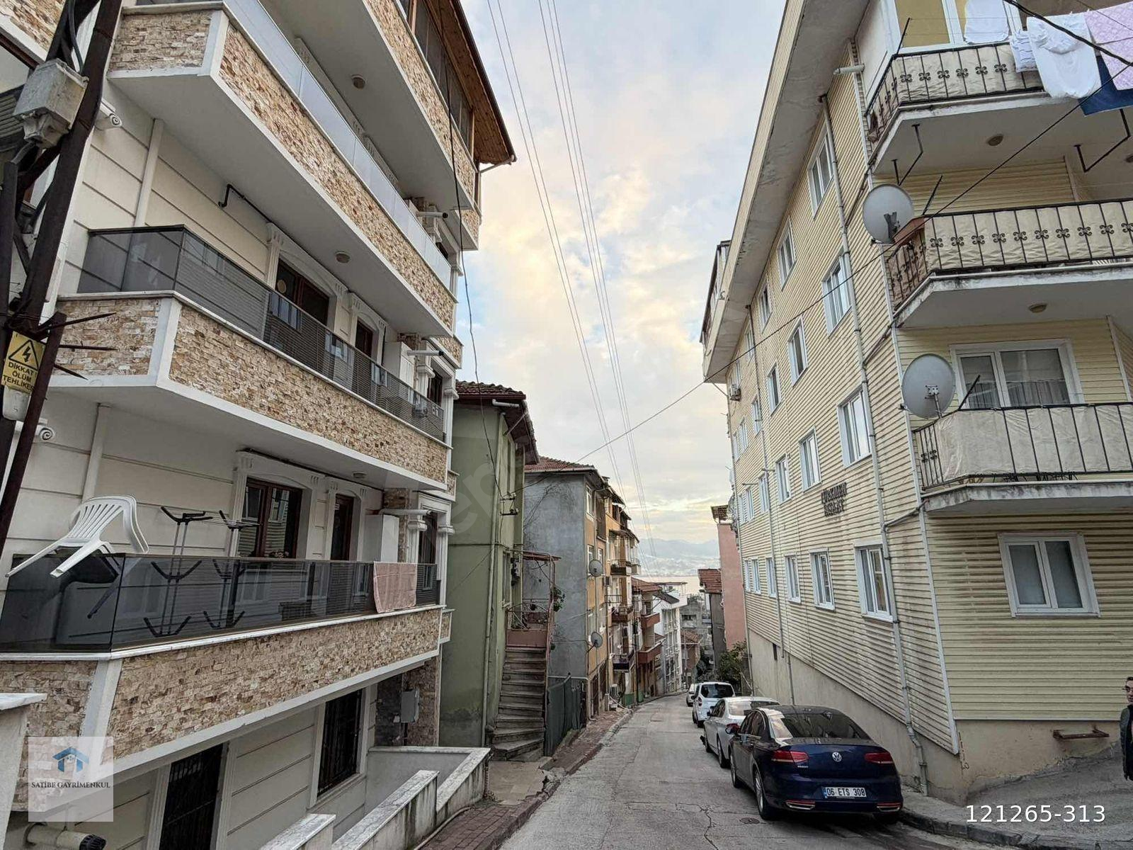 İZMİT MERKEZDE DENİZ MANZARALI 4+1 DUBLEKS DAİRE