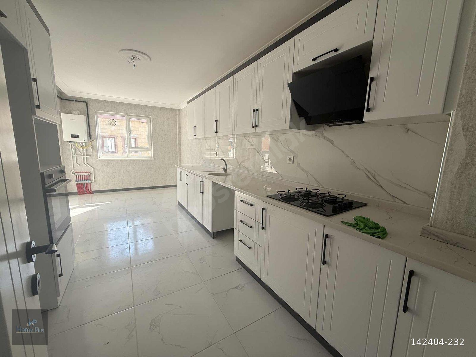 HOME PLUSTAN 3,5+1 YERDEN ISITMALI GİYİNME ODALI SALI PAZARI YAK