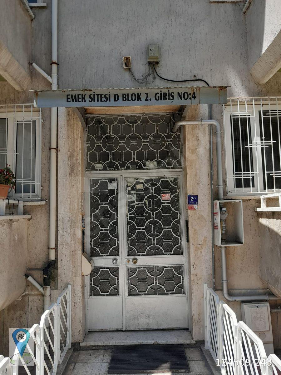 AYDIN MERKEZ CUMHURİYET MAH DE KİRALIK D.GAZLI 3+1 DAİRE