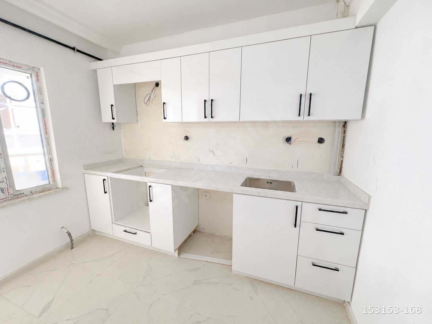 EKİNOXTRGO OVAAKÇA MERKEZİ KONUMDA SATILIK 2+1 DAİRE