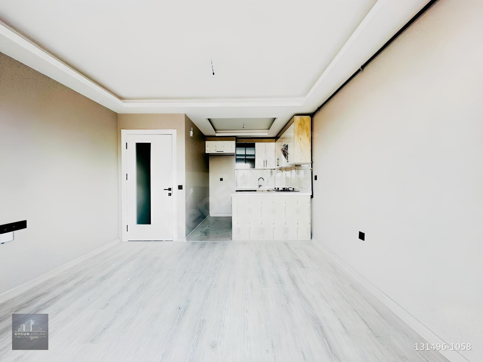 UYGUN EMLAK'TAN█SIFIR LÜX SİTE'de MANZARALI 8.KAT 45m² 1+1