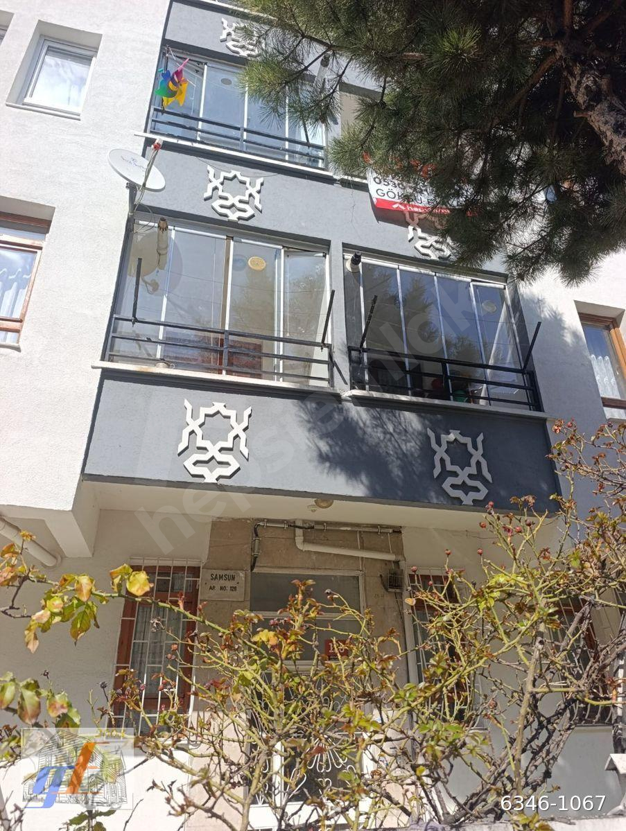 YUNUS EMRE MAHALLESİ 3 ODA 1 SALON ARA KAT DAİRE
