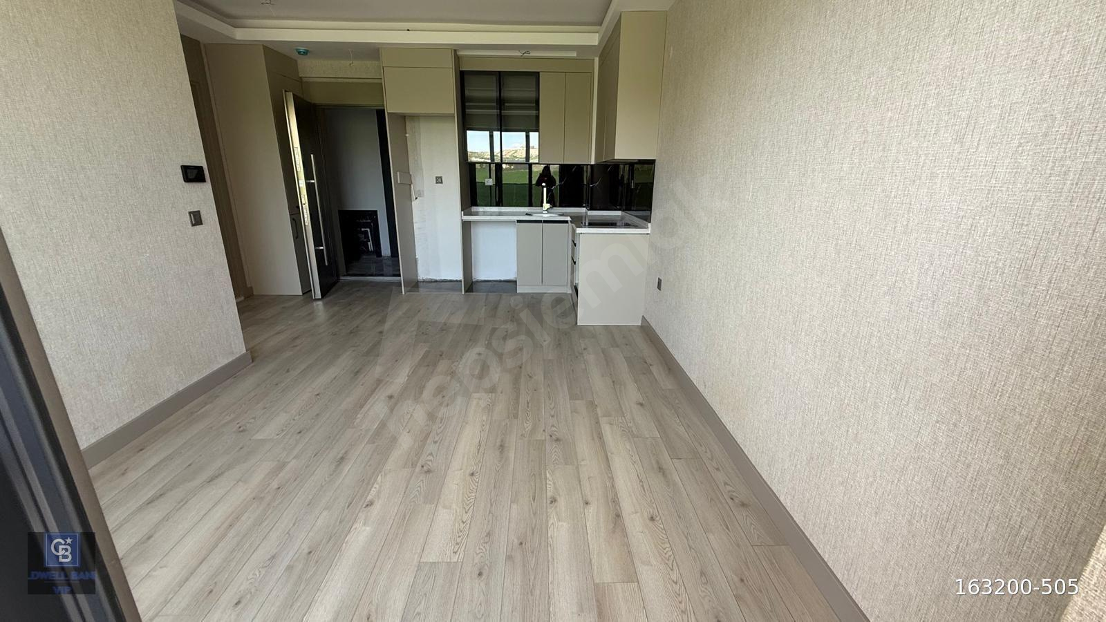 SİNCAN SARAYCIK'TA GÜVENLİKLİ SİTEDE LÜX SIFIR SATILIK 1+1 DAİRE