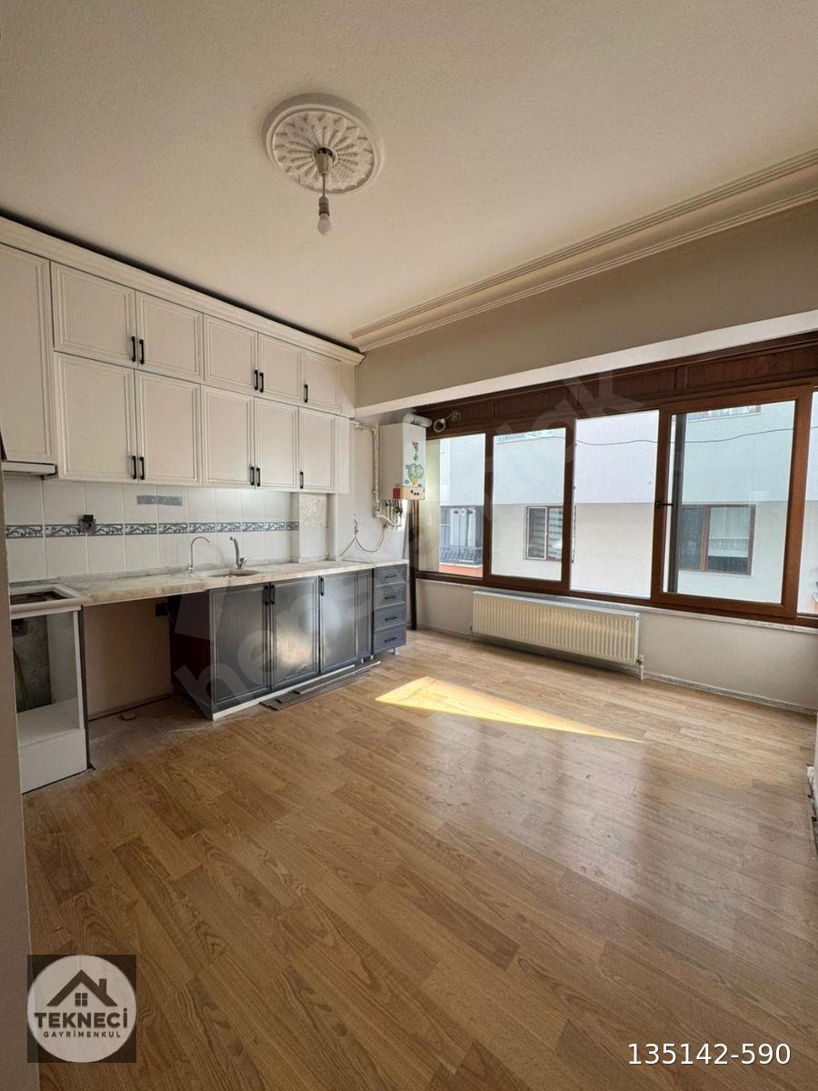 PAZARTESİ PAZARI CİVARI 3+1 ARA KAT KİRALIK DAİRE