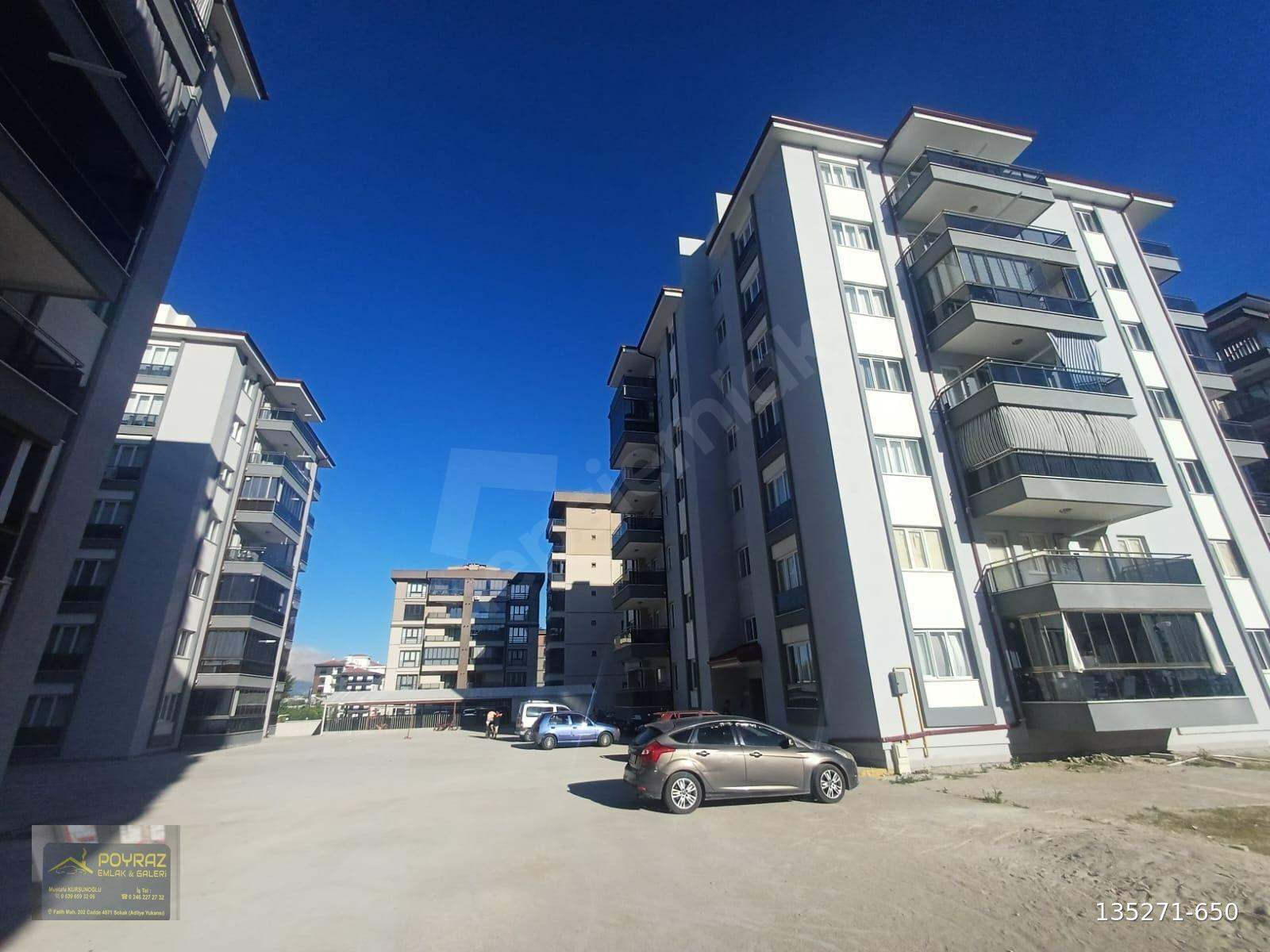 Muzaffer Türkeş Mahallesinde Satılık 3+1 Arakat Daire
