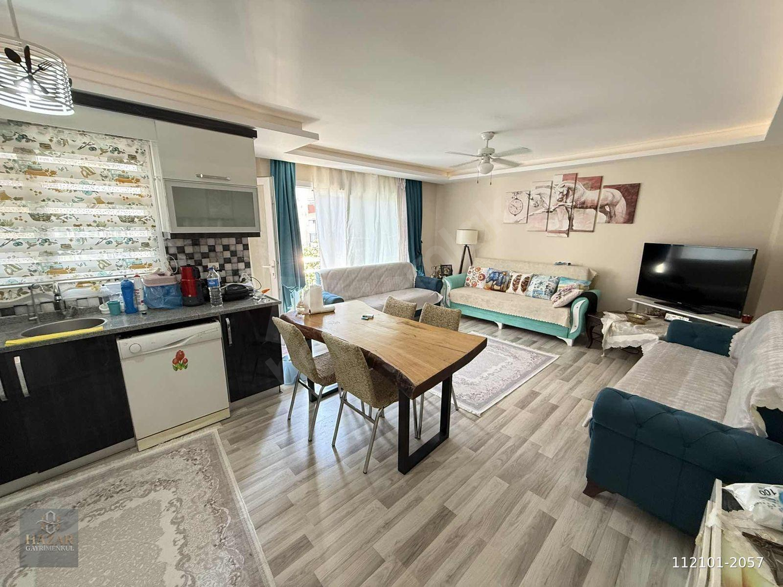 KUŞADASI DAVUTLARIN MERKEZİNDE SATILIK ARAKAT 2+1 DAİRE