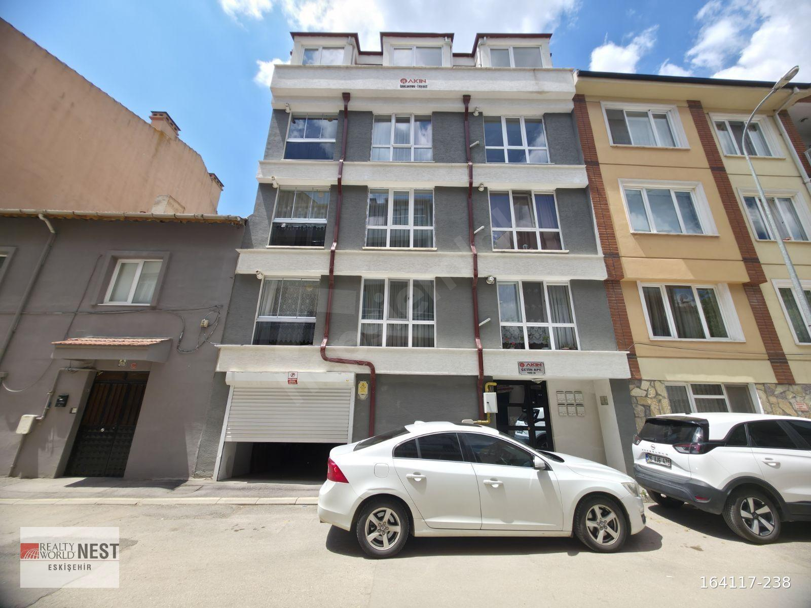 RW NESTTEN ALİ ÇETİNKAYA CAD. YAKINI SATILIK 190 M2 4+1 DUBLEKS