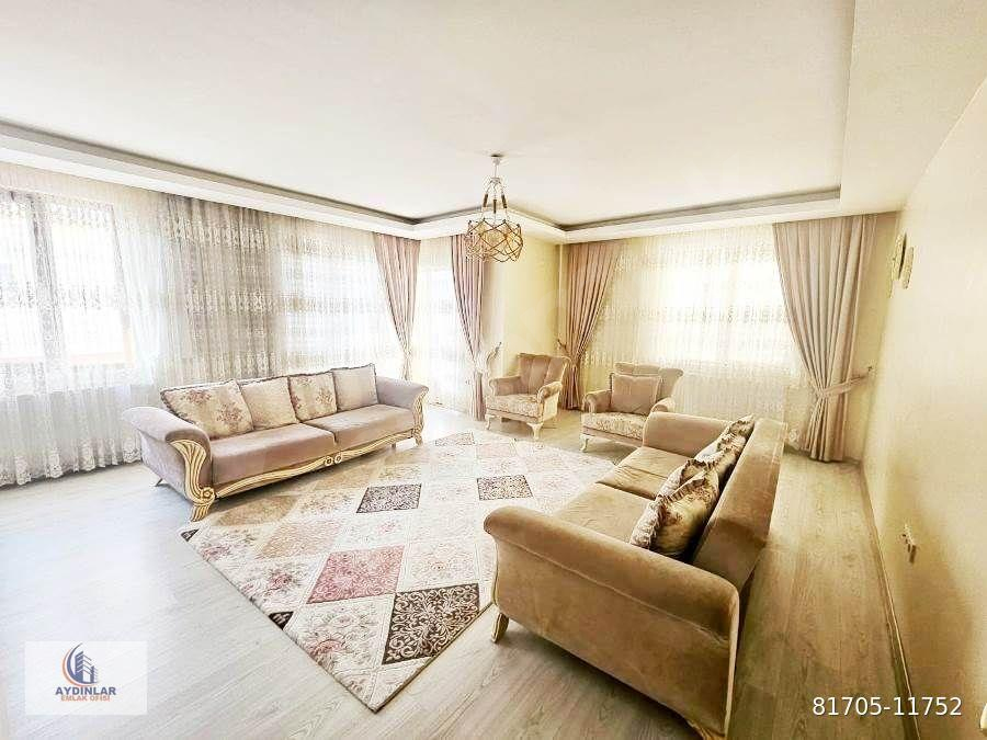 BAHÇELİEVLER ÇOBANÇEŞMEDE SATILIK 5+1 DUBLEX DAİRE
