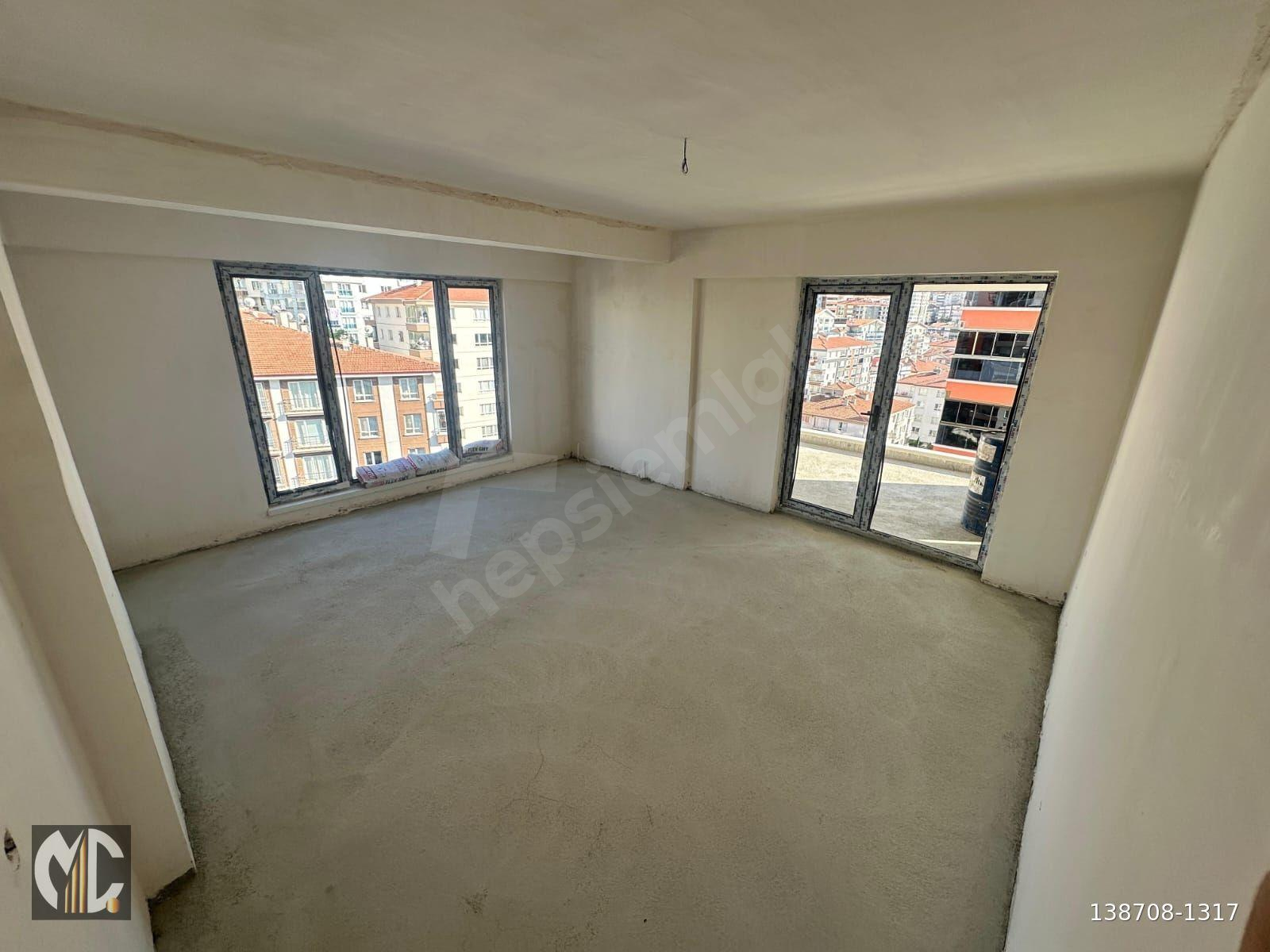 FIRSAT ANA CADDE ÜZERİ ULTRA LÜX SIFIR ARA KAT 3+1 DAİRE.!