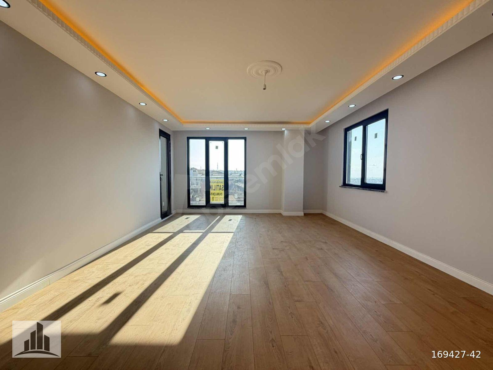 FEVZİ ÇAKMAK MAH 4+1 200 M² DENİZ MANZARALI FIRSAT DUBLEX