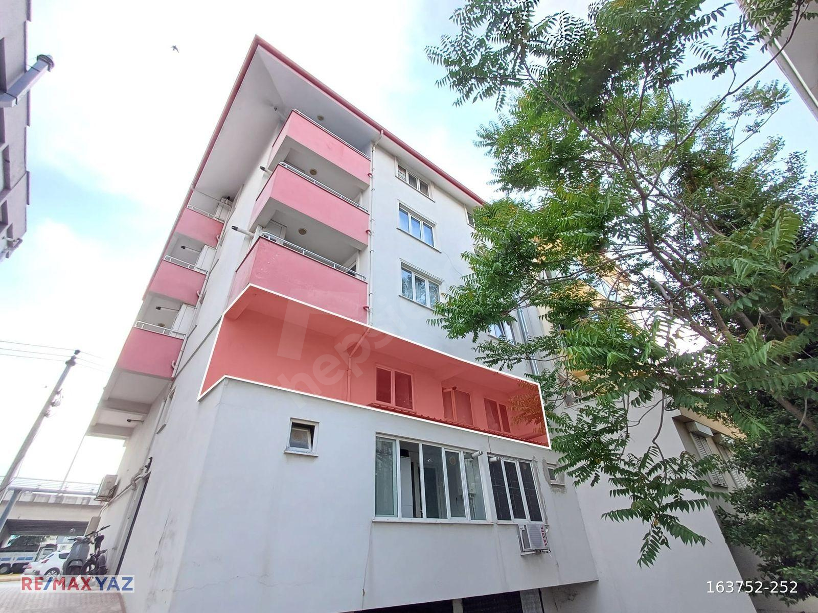 REMAX YAZ'DAN PLEVNE MAH.EŞYALI ASMA KAT 1+1 SATILIK DAİRE