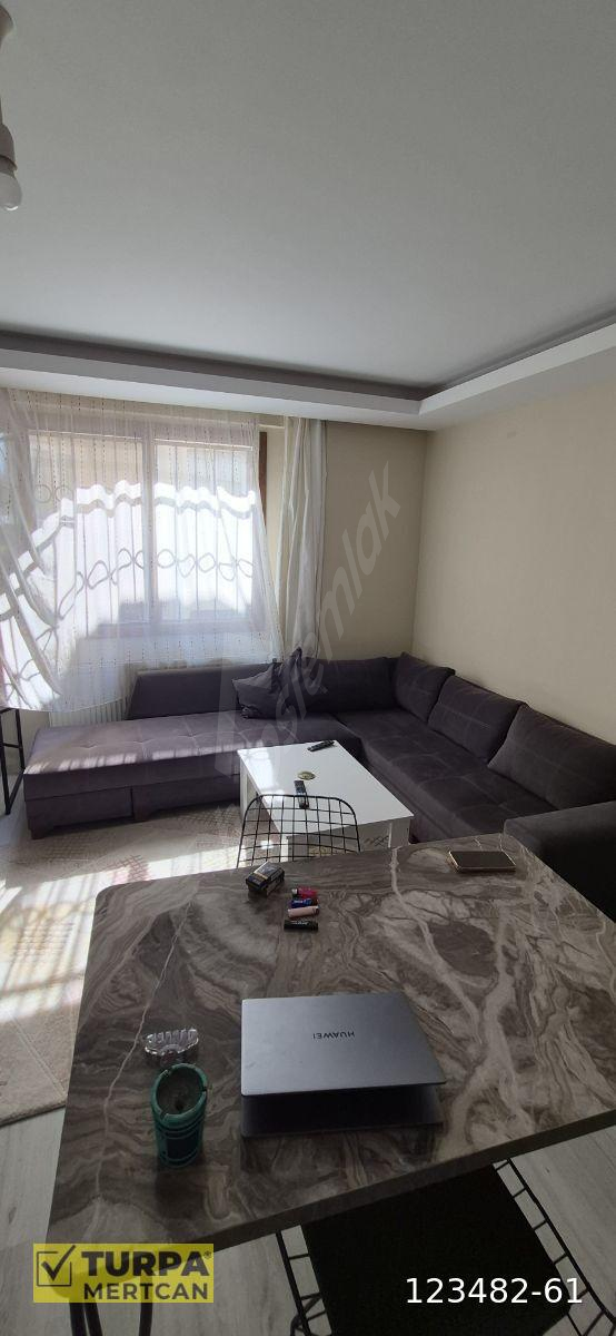 FULL EŞYALI KLİMALI DIĞALGAZLI OTURUMA HAZIR DAİRE