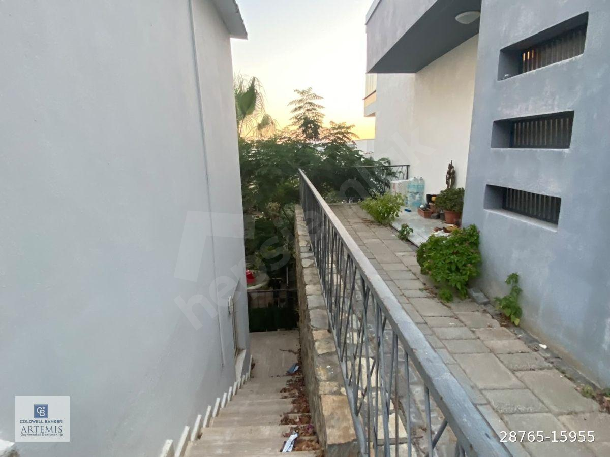 Kumbahçe Kiralık 2+1 Zemin Katı
