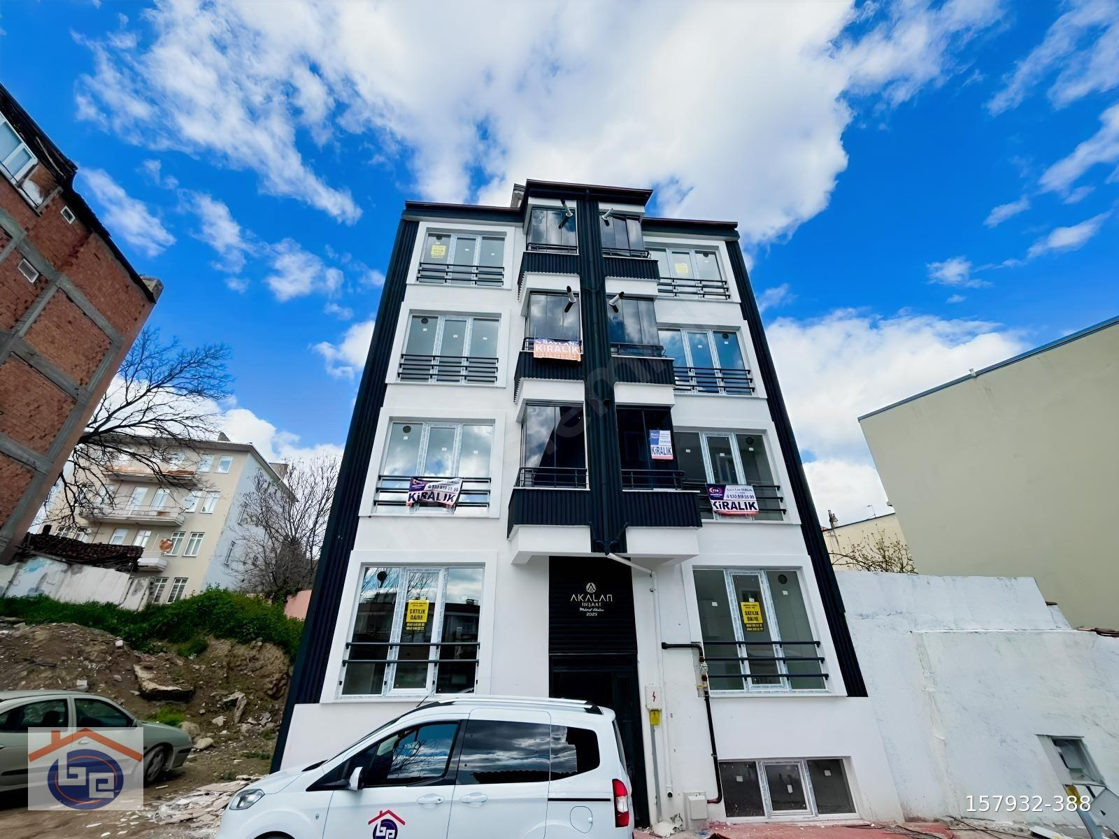 BAYLAN EMLAK'TAN HOCASÜLEYMAN MAH. 3. KAT 1+1 KİRALIK DAİRE