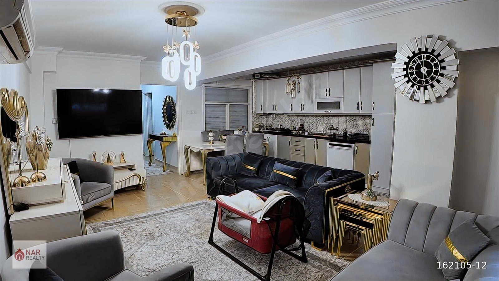 MANİSA DOĞU CADDESİ ÜSTÜ 3+1 SATILIK DAİRE