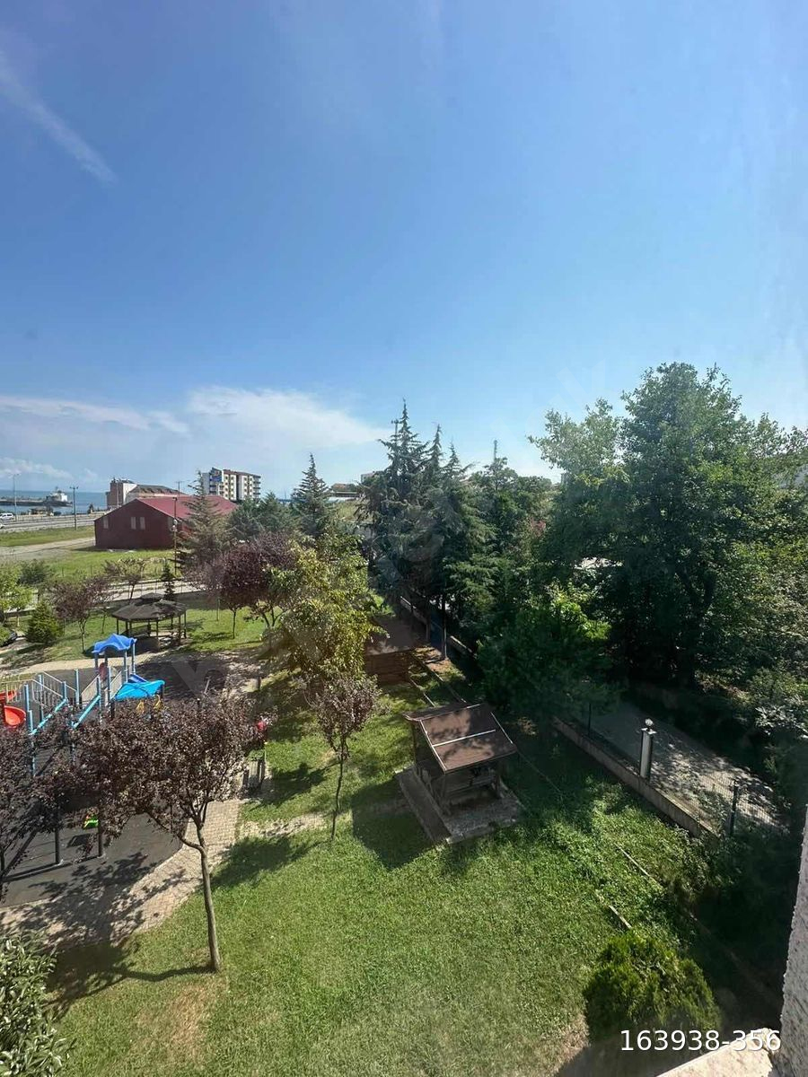 TRABZON ARSİN YEŞİLYALI TOKİ DE KİRALIK DAİRE