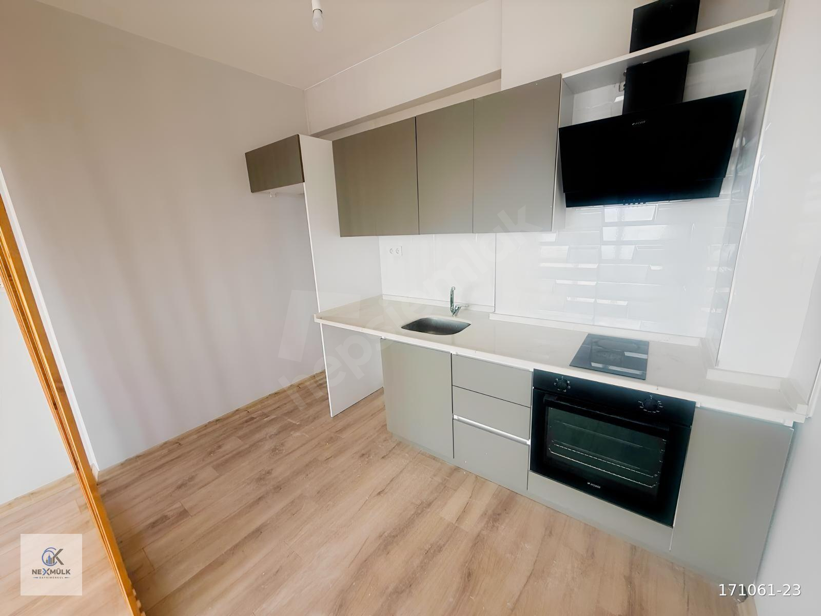 HÜRRİYET MAH. GÜMÜŞ TOWERS ARA KAT 1+1 KİRALIK EŞYALI DAİRE