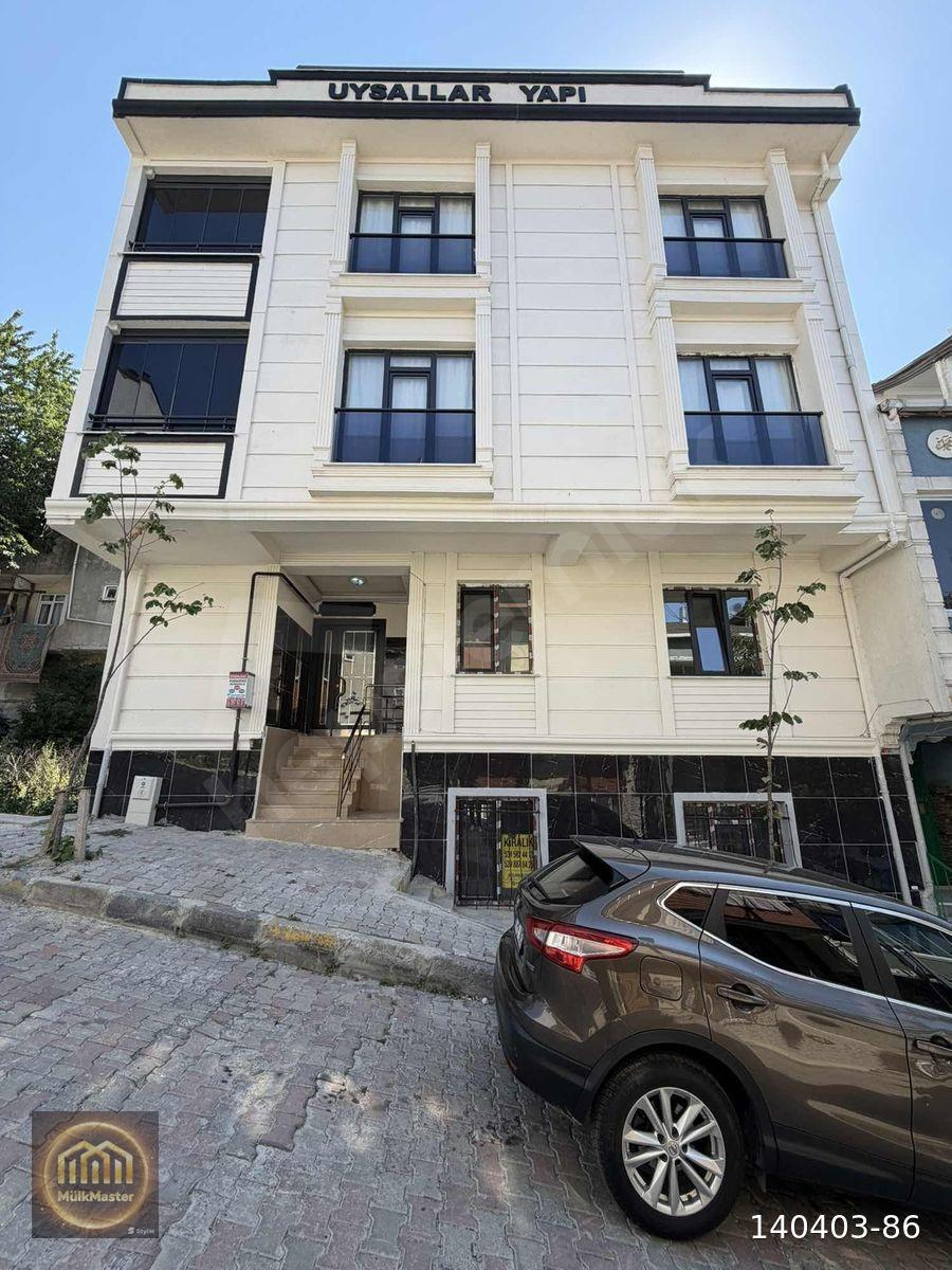 Yunus Emre mah 2+1 Kiralık sıfır çatı katı asansörlü