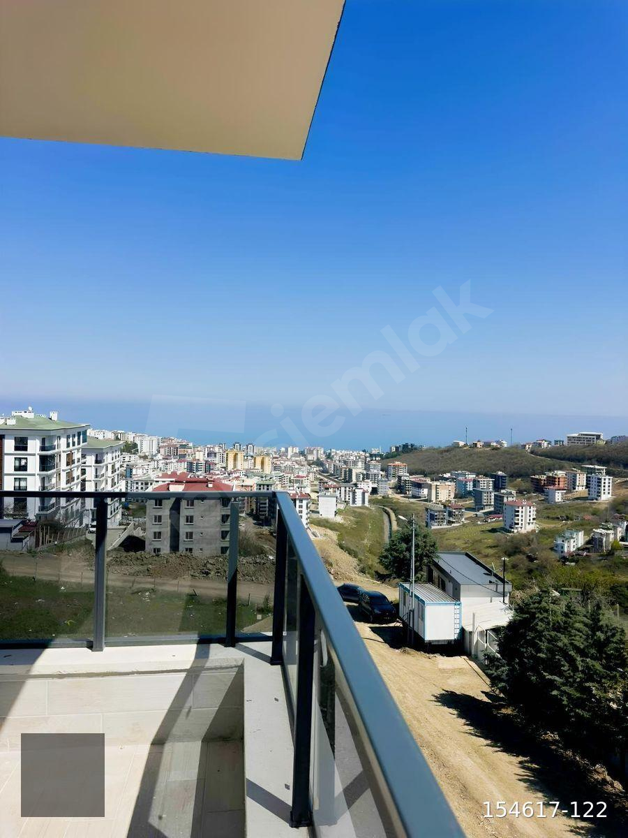 BULVARA CEPHE ACİL SATILIK FULL MANZARALI 1+1 YÜKSEK KREDİLİ !!!