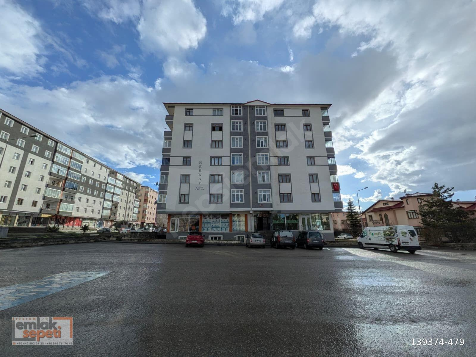 YILDIZKENT MERKEZİ KONUMDA 4+1 SATILIK DAİRE