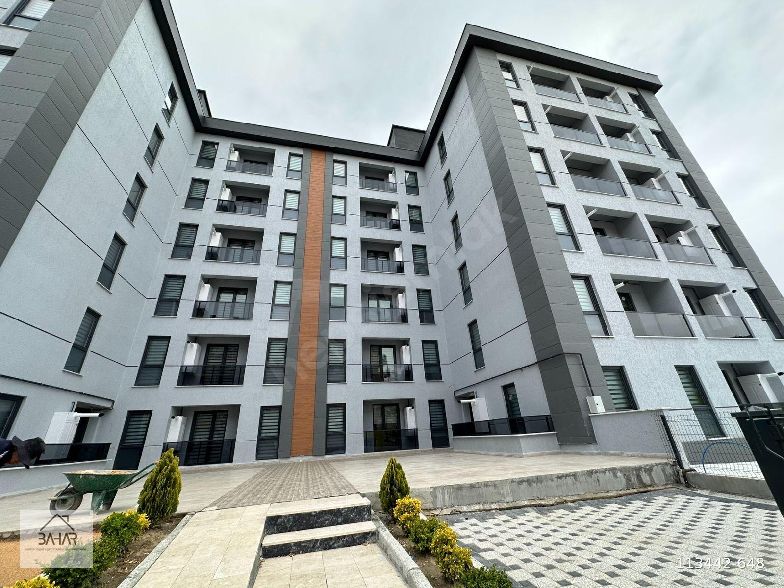BAHAR'DAN DUMLUPINAR'DA 2+1 EŞYALI KİRALIK DAİRE