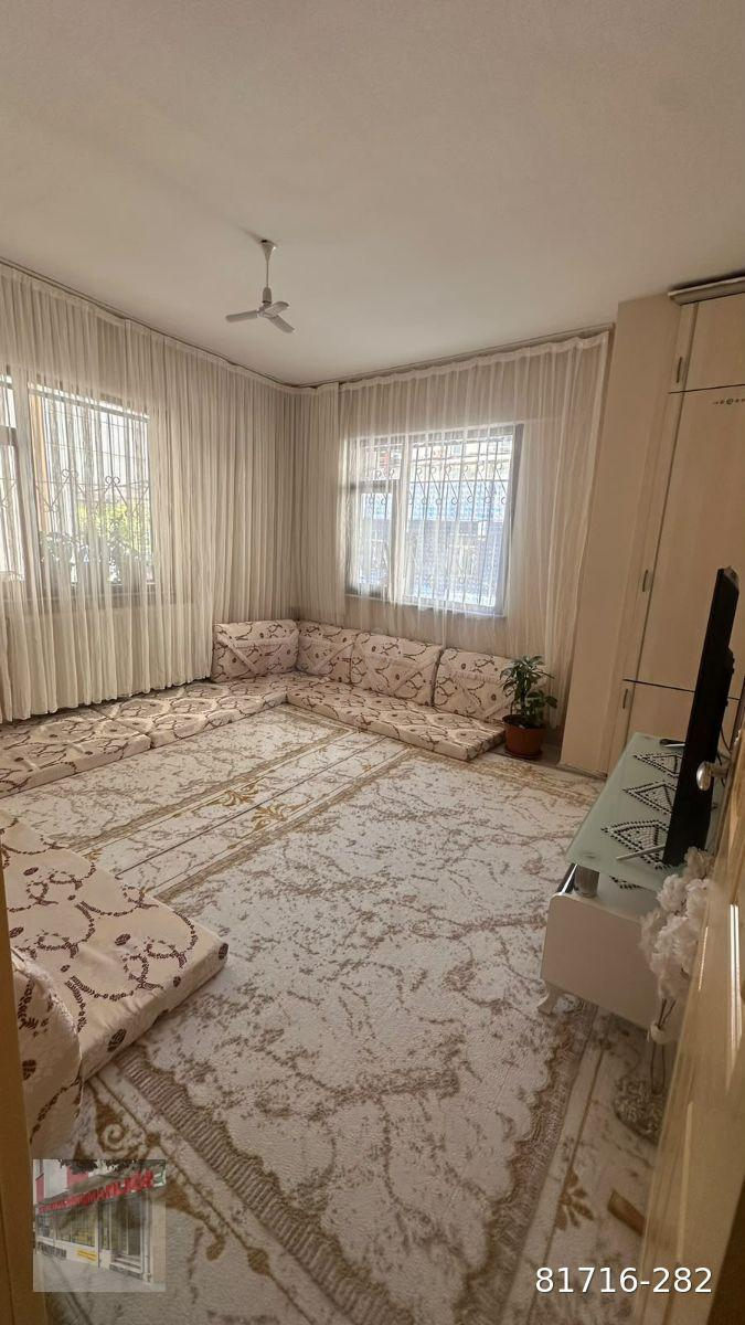 İst Bağcılar 15 Temmuz Mah satılık y .giriş 2+1+85 m2 top his31