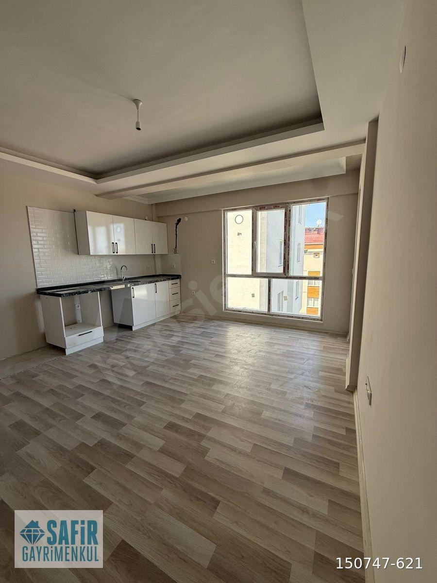 Atakum Alaçam Cd. Deniz Manzara Tramvay Ykn 80m2 Arakat 2+1Daire