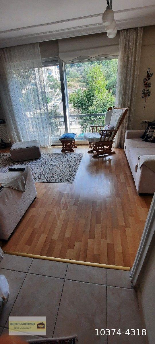 KOLEJ OFİS GAY.SAKARYA CD ÜZERİNDE SATILIK ARA KAT DAİRE