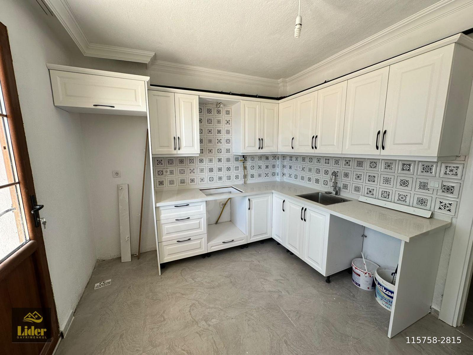 LİDER'DEN Muğla Menteşe Karşıyaka'da Kiralık 3+1 Bahçe Kullanımlı Yeni Daire