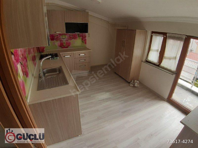 GÜNÜN FIRSATI SÜTLÜCE MH.ÖZ SK. 3/3 KATI 4+1 DUBLEX DAİRE 140 M2