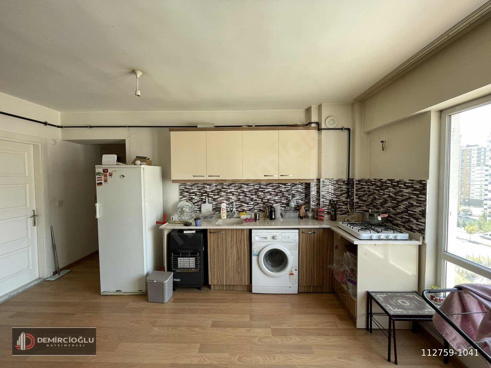 PAPATYA CADDESİ/2+1/YATIRIMLIK/FIRSAT DAİRESİ