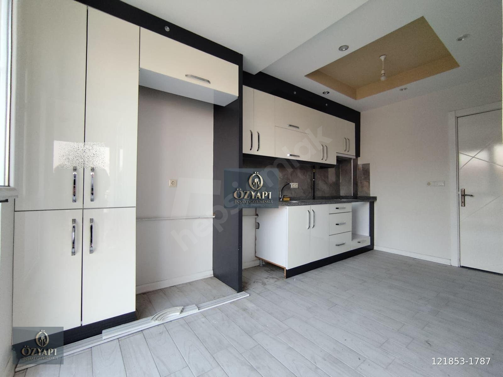 ÖZYAPI'DAN GÜMÜŞÇAY'DA 2+1 MÜKEMMEL KONUMDA DAİRE FIRSATI