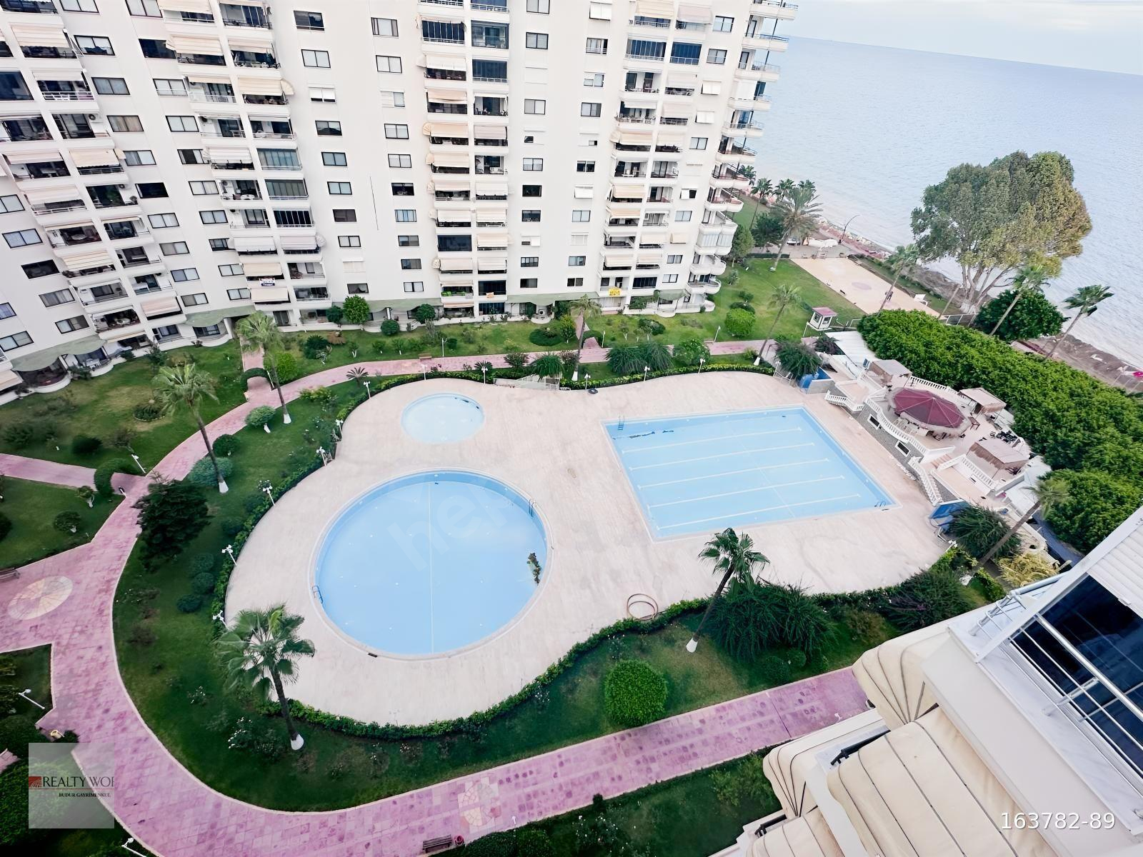 RW BUDUR'DAN DAVULTEPEDE DENİZE SIFIR İÇİ FUL YAPLI FIRSAT DAİRE