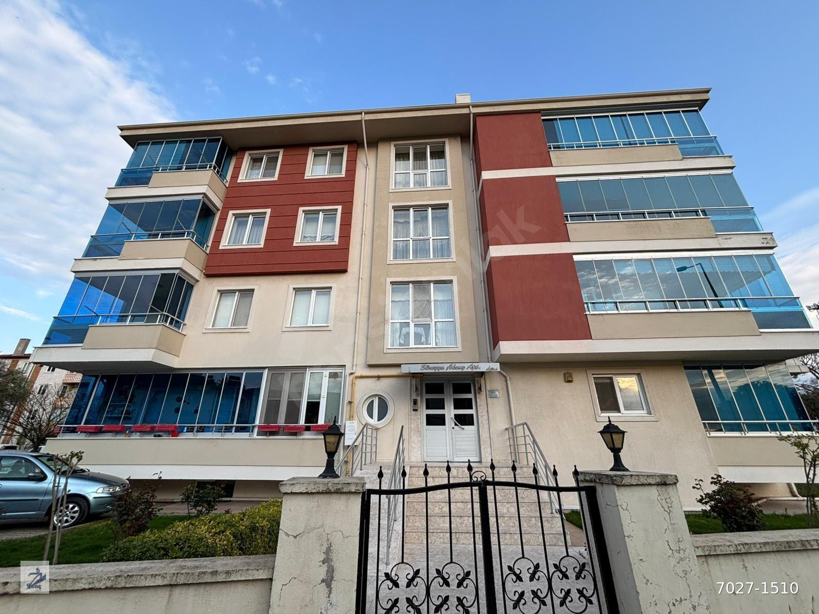 MUSLÜHİTTİN’DE KİRALIK 4+1 DAİRE
