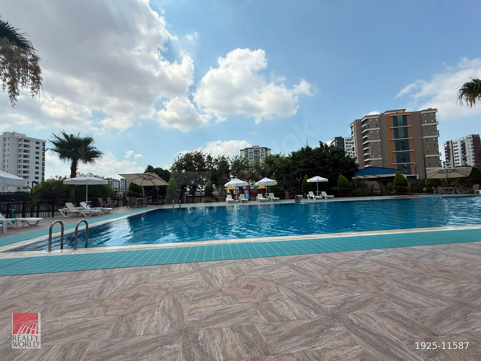 GÜRSELPAŞA'DA SİTE İÇERİSİNDE KİRALIK 4+1 DAİRE