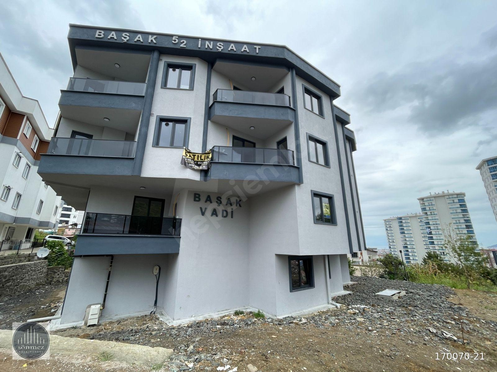 SÖNMEZ'DEN ŞAHİNCİLİ'DE 4 KATLI YENİ PROJEDE SATILIK 2+1 DAİRE