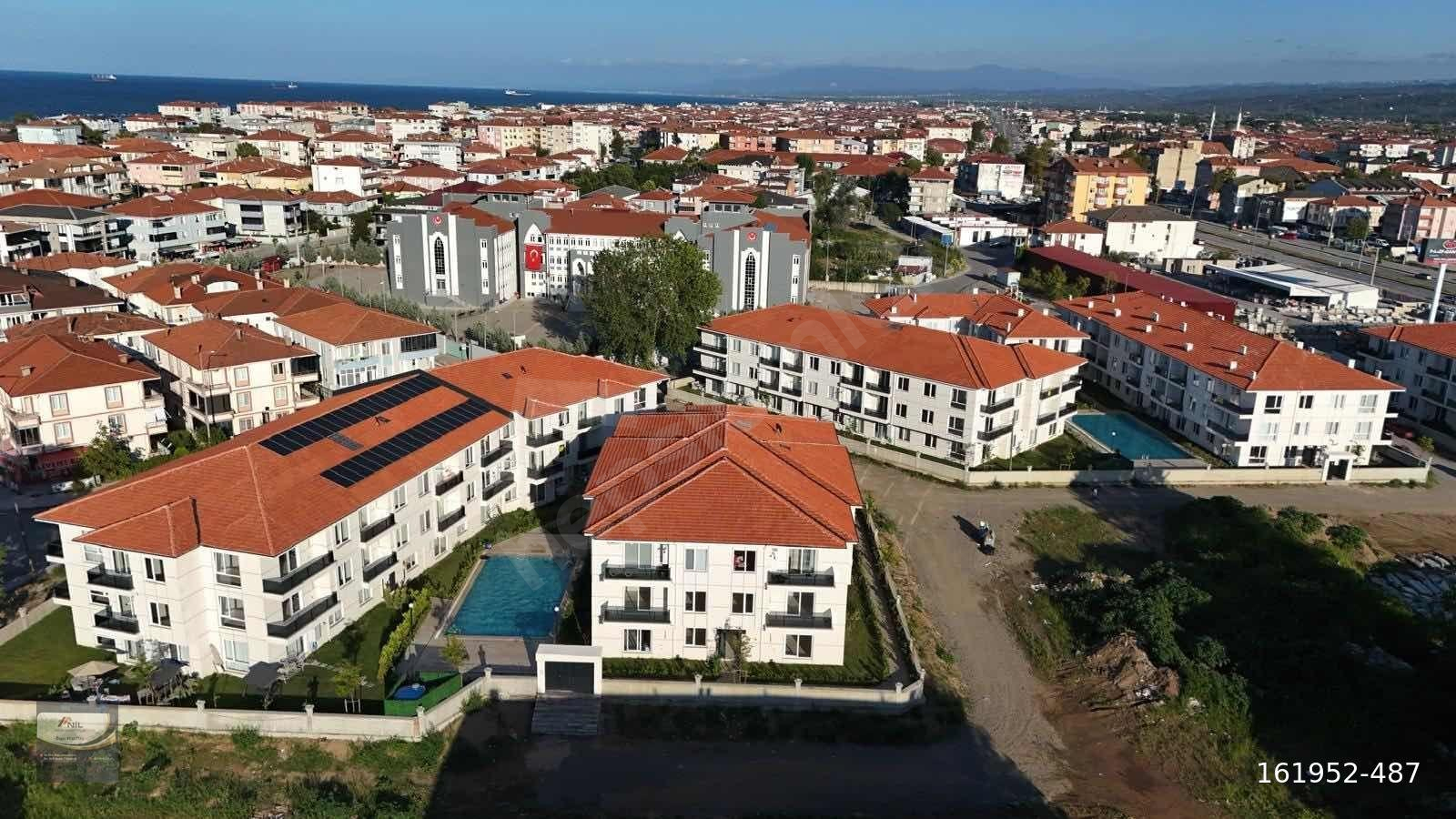 Sıfır hiç kullanılmamış yeni bitmiş havuzlu yazlık