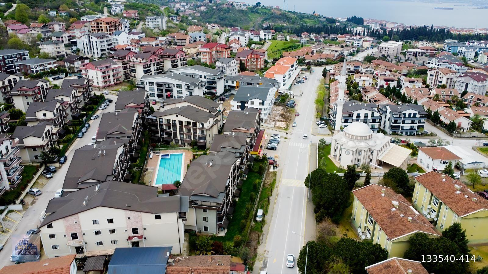HAVUZLU SİTEDE ÇATI DUBLEKS 3+1 SATILIK DAİRE