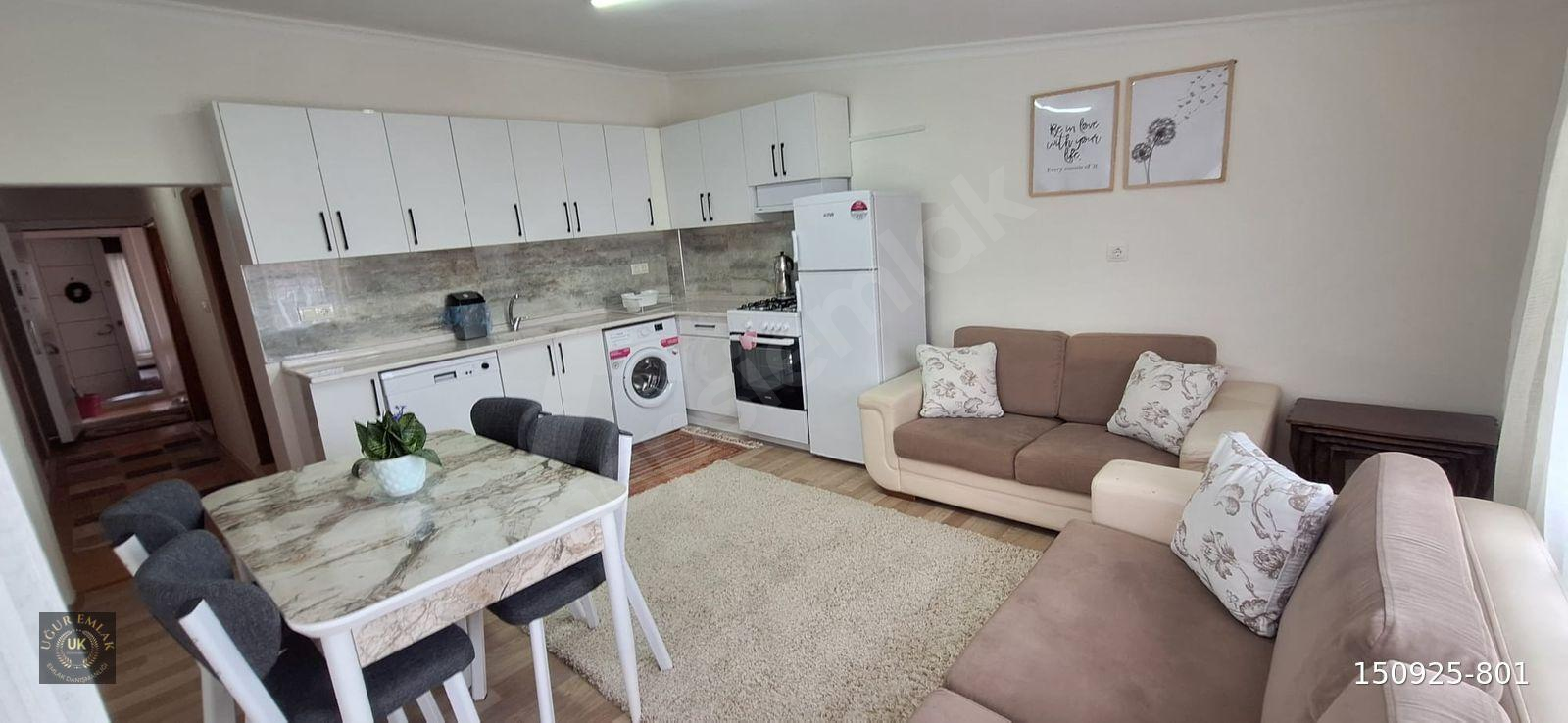 Fethiye Tuzla Mahallesi'nde Merkezi Konumda Eşyalı Kiralık 3+1 Daire