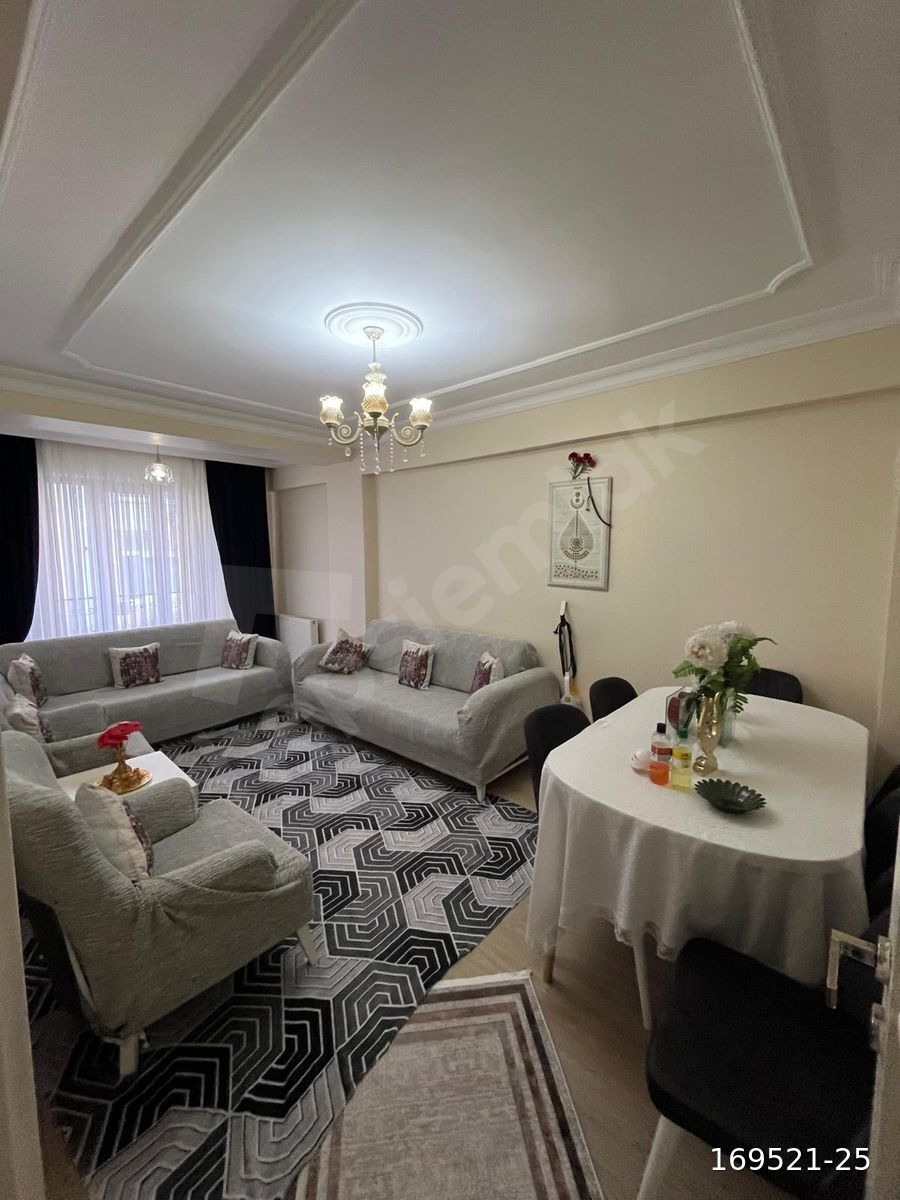 MAHMUTBEY METRO YÜRÜME MESAFESINDE 3+1 DAİRE KATILIMA UYGUN
