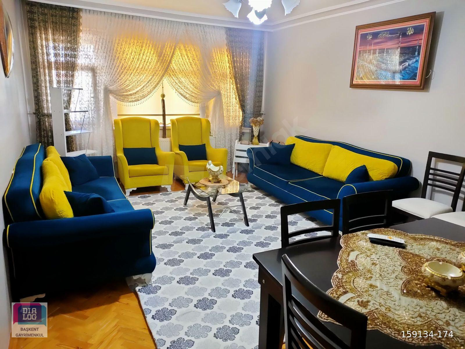 SİNCAN MEVLANA MAHALLESİNDE 3+1 CADDE CEPHELİ SATILIK DAİRE