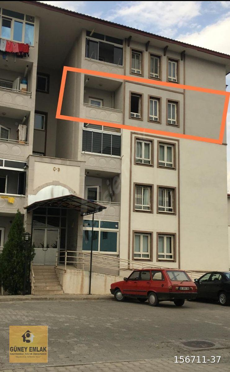 GÜNEY EMLAKTAN ULALAR TOKİDE UYGUN FİYATA SATILIK 3+1, EŞYALI, ASANSÖRLÜ,BALKONLU, 4'ÜNCÜ KAT DAİRE.